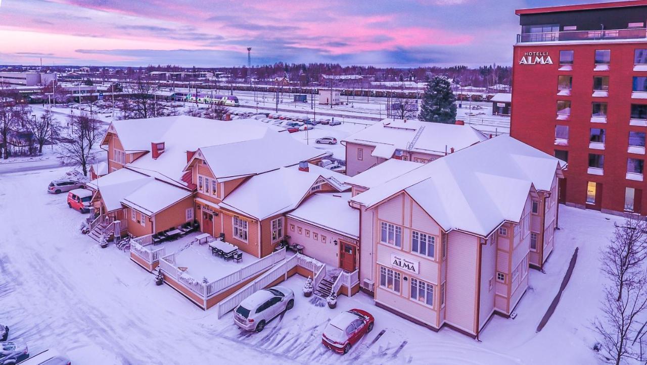 Hotelli-Ravintola Alma Seinäjoki Dış mekan fotoğraf